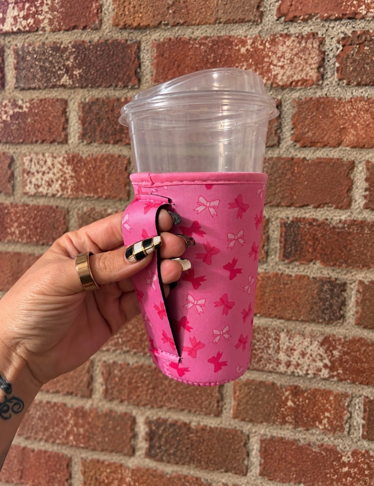 Bow Koozie W/ Handle #10