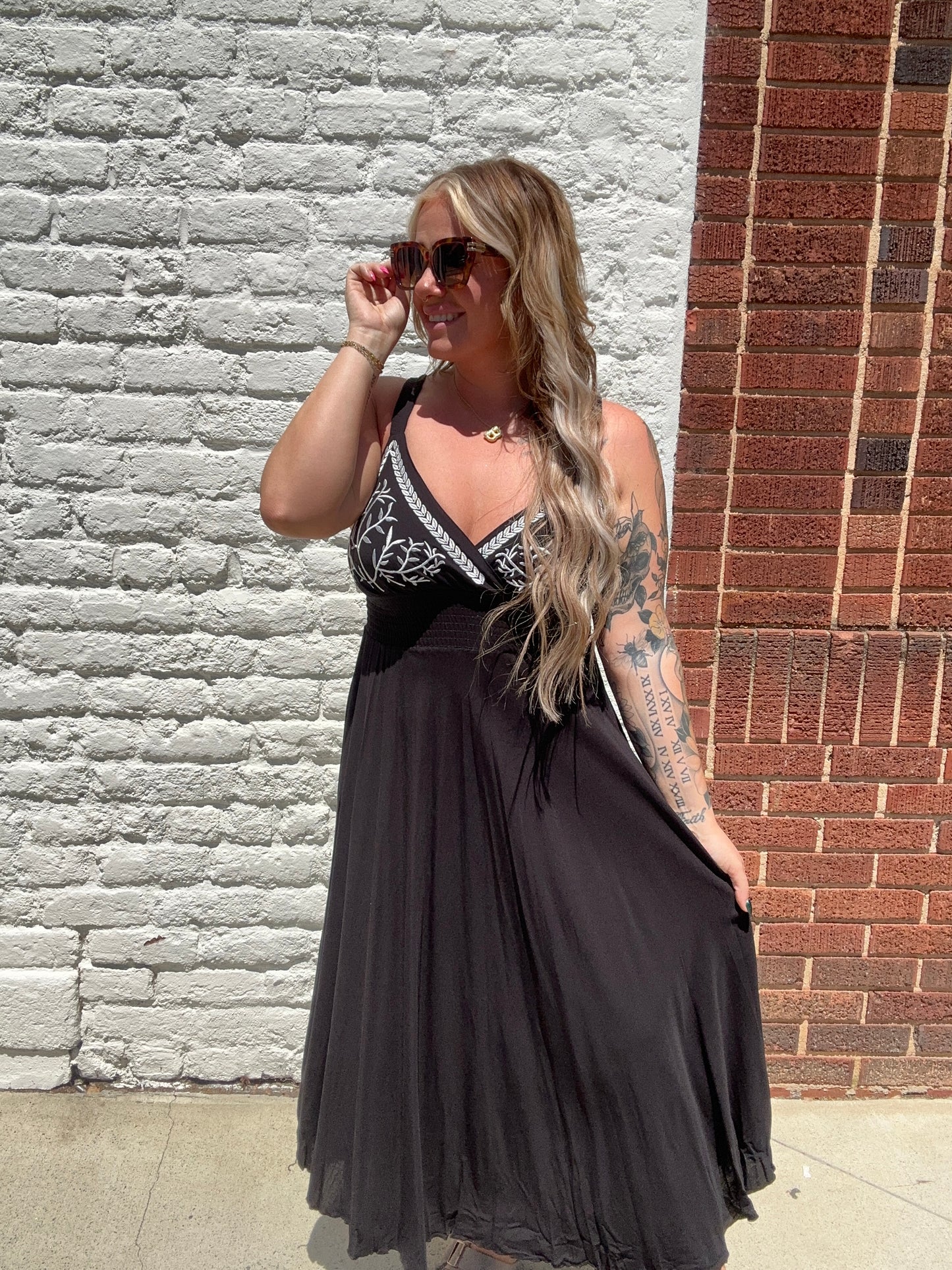 Just Ask Me Dress // Black