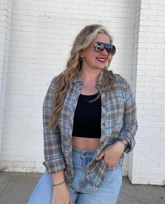 Plaid Flannel with Suede Patch // Blue