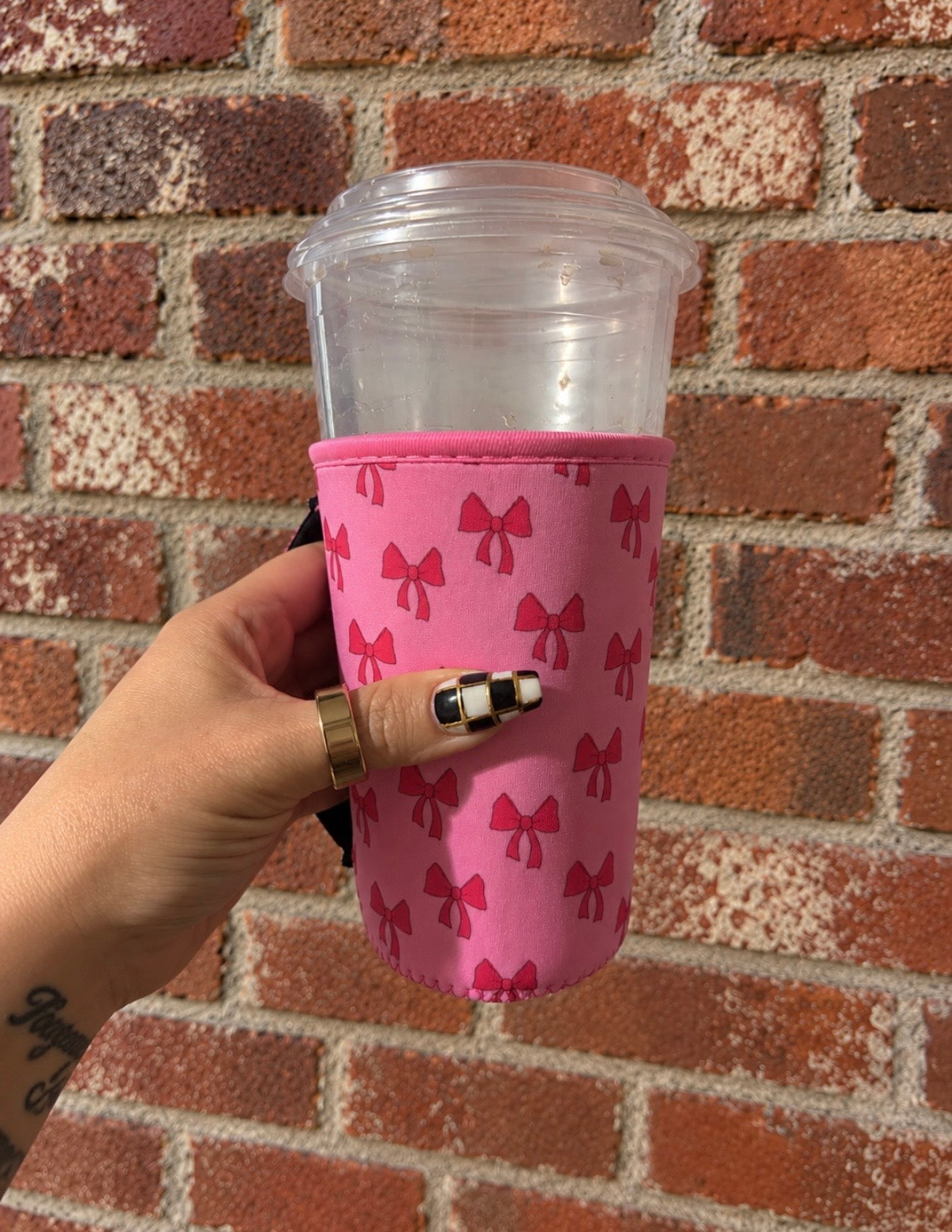 Bow Koozie W/ Handle #4