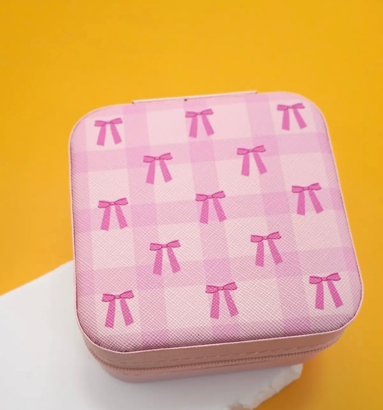 Girly Jewelry Organizer Travel Box
Case