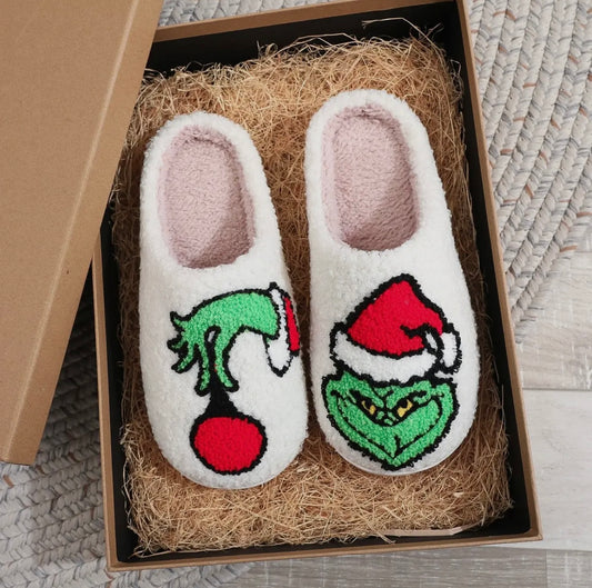 Grinch // Slippers