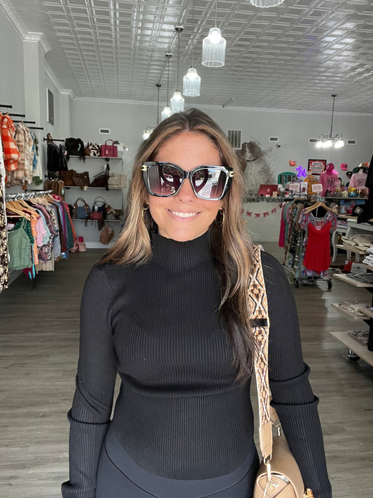 Ribbed Crop Turtle Neck // Black