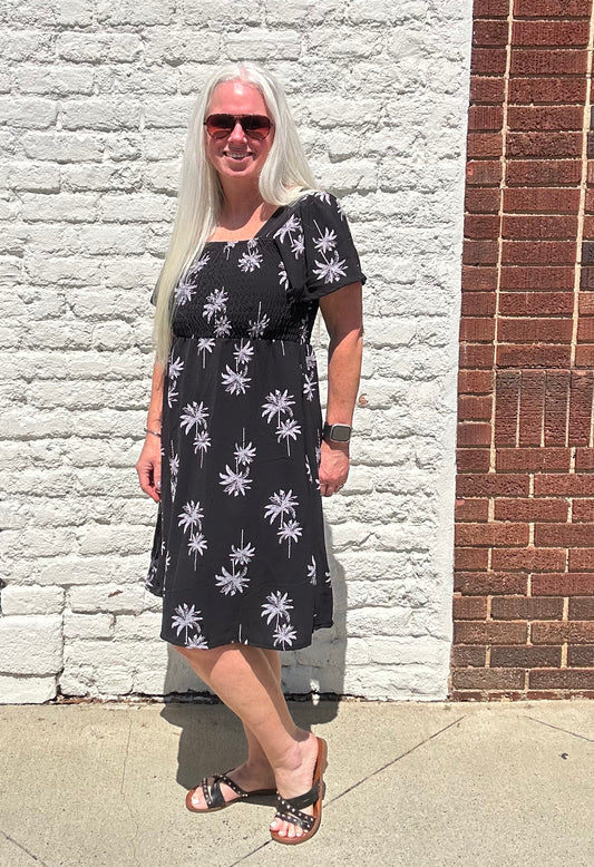 Salty Air Sweetheart Dress // Black
