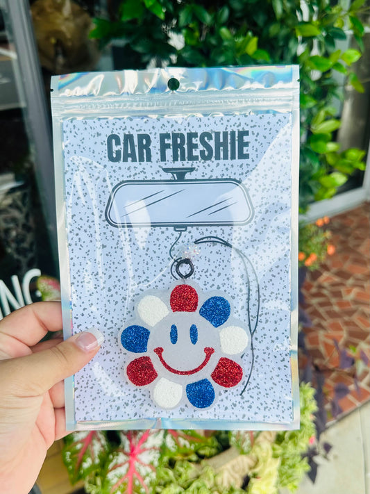 Small Flower (Red, White & Blue) - Mahogany Teakwood // Car Freshie