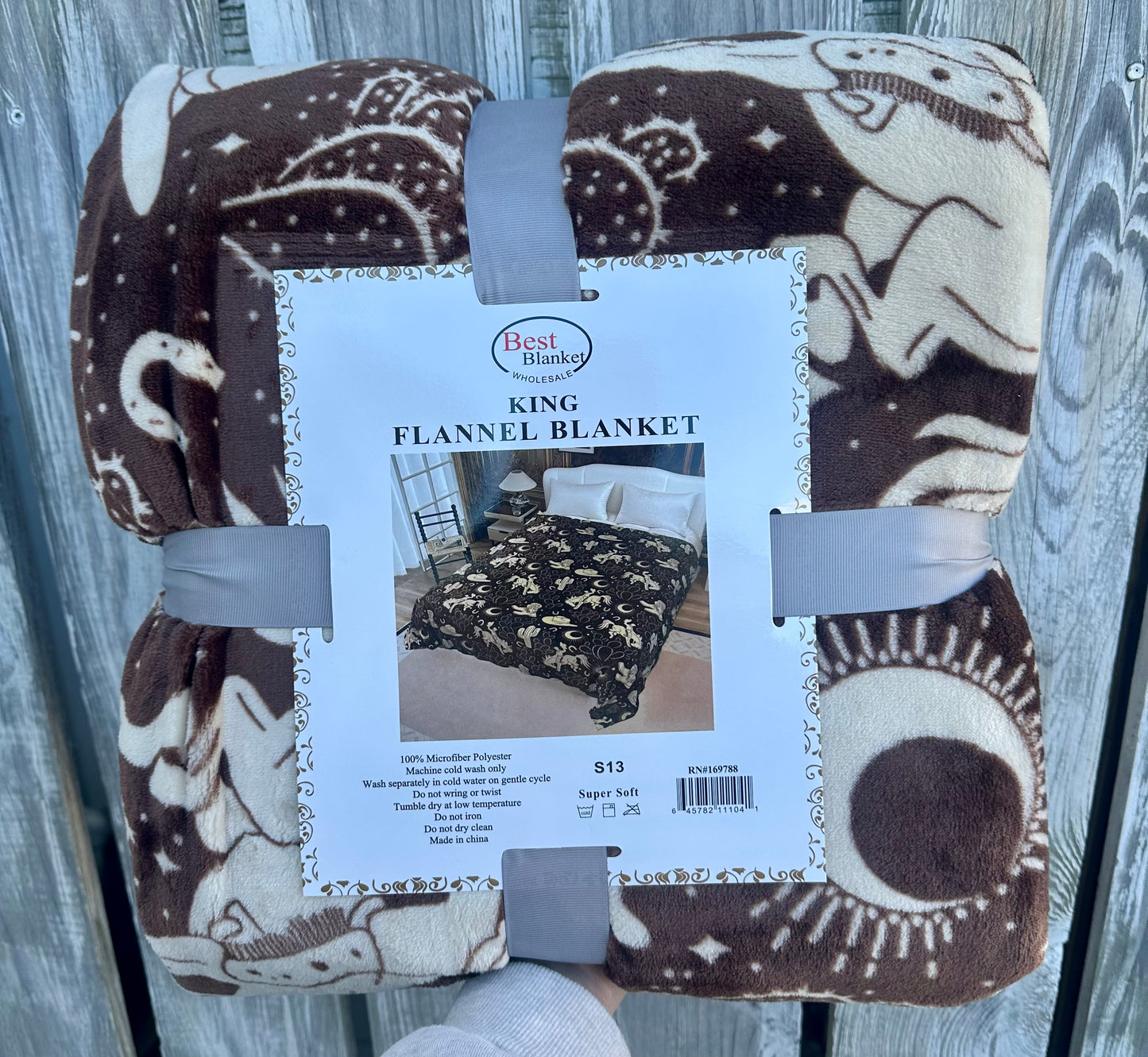 Trendy Brown Western // King