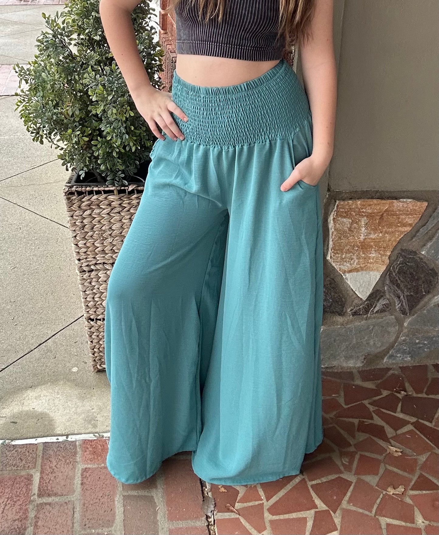 In The Wind // Wide Leg Pants // Teal