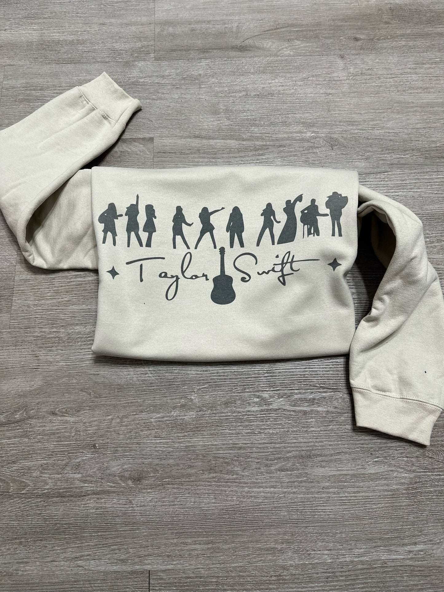 Dancing Swift // Graphic Sweatshirt