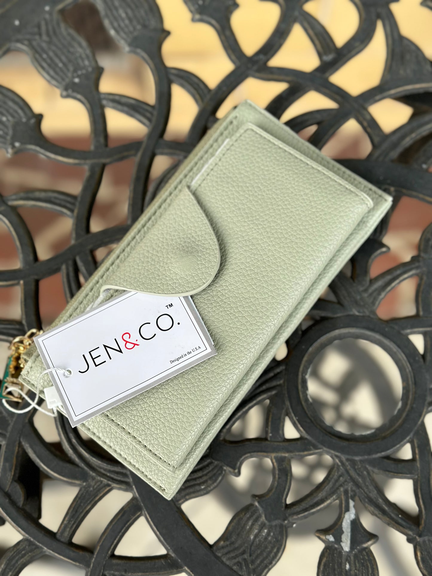 Basic Everyday Wallet Spring // Jen & Co
